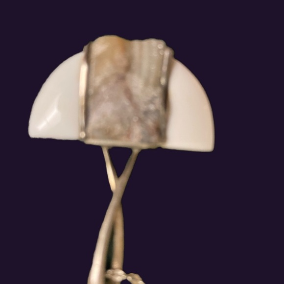 SS ladies Necklace with Rock pendant hanging on Beautiful  link chain - Picture 2 of 4